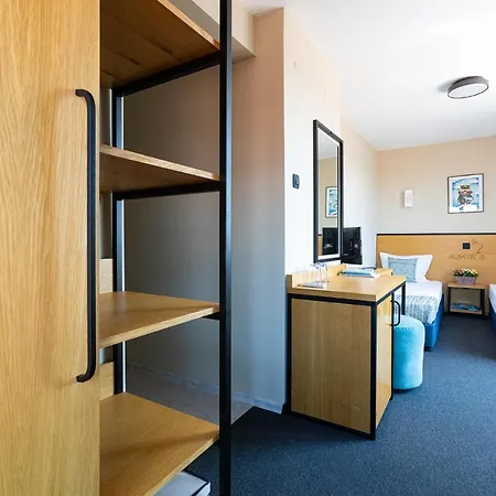 Hotel Albatros New Town Hotel 3*