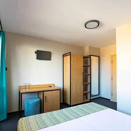 Hotel Albatros New Town Hotel 3*