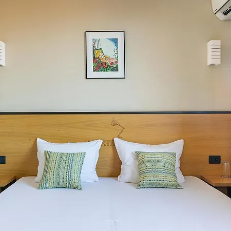 Hotel Albatros New Town 3*