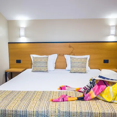 Hotel Albatros New Town Hotel 3*