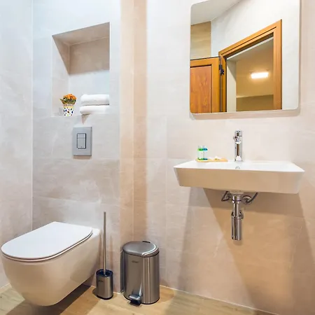 Hotell Albatros New Town 3*