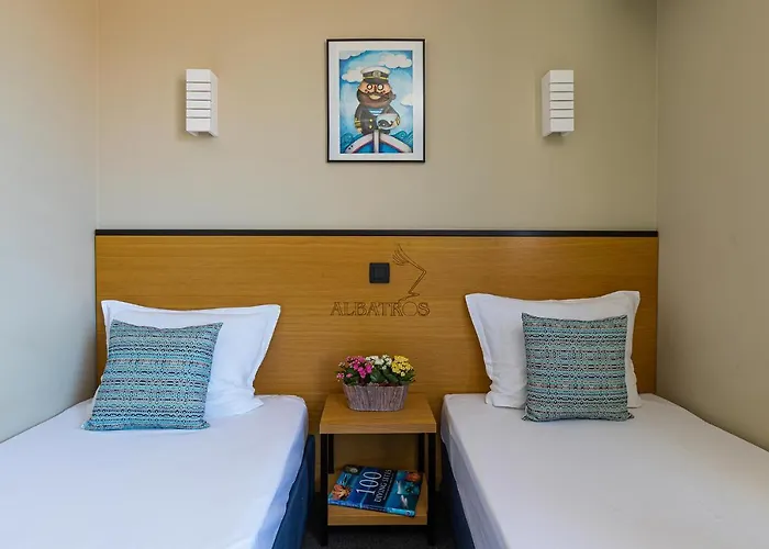 Hotel Albatros New Town 3*
