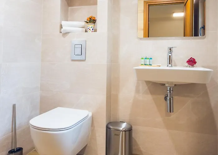 Albatros New Town מלון סוזופול