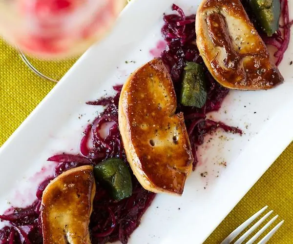 Albatros New Town מלון