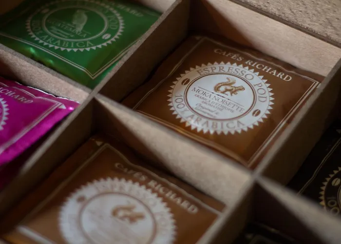 Albatros New Town מלון סוזופול