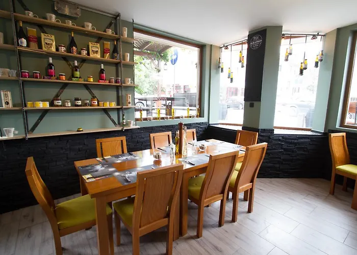 Albatros New Town 3* סוזופול